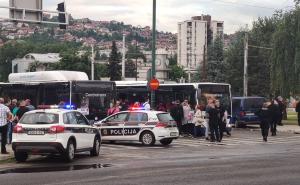 Drama na Čengić Vili: Napadnut vozač autobusa, policija 'okupirala' mjesto