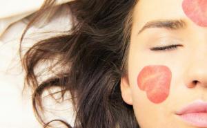 Jeste li čuli za tehniku "hidratantni sendvič": Kožu čini mekanom i blistavom