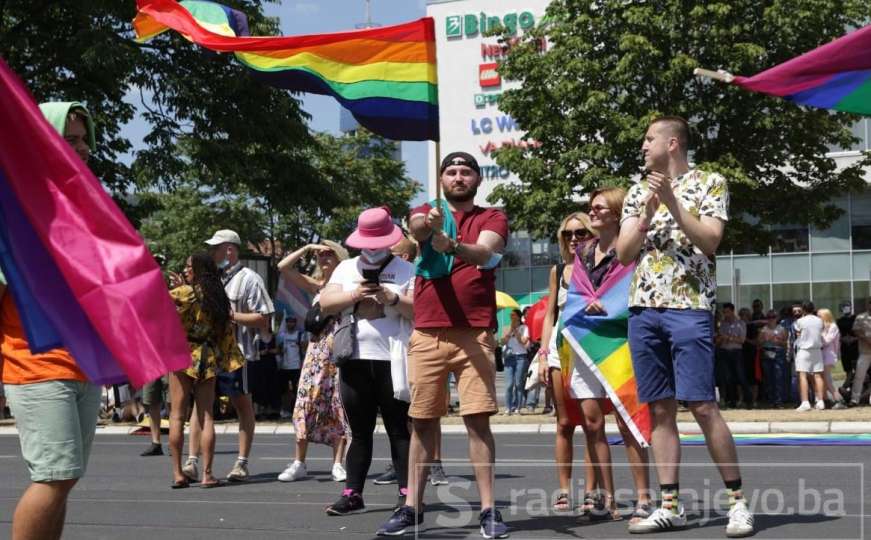 Roditelji LGBT osoba će šetati s njima na paradi u Sarajevu 