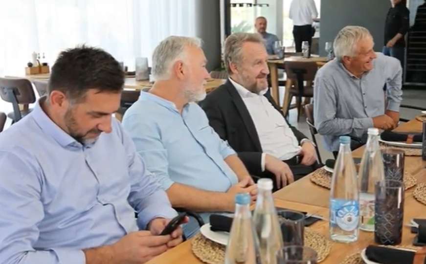 Izetbegović s komandantima i generalima u Mostaru: "Treba biti na oprezu"