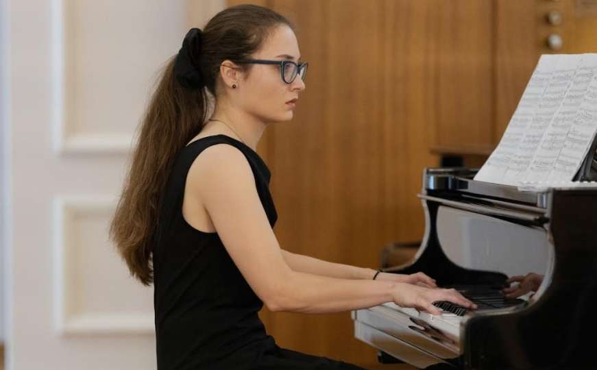 Klarinetista Armin Smriko i pijanistica Marija Mastilo nastupili na Muzičkoj akademiji 