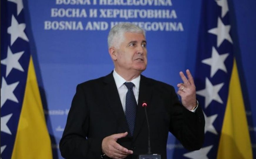 Čović prijeti: Ako Schmidt ne nametne izborni zakon, kriza u BiH će eskalirati