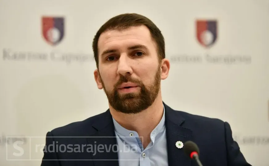 Sarajevski ministar Adnan Delić: "Da se ja pitam Parada nikad ne bi imala moj glas"