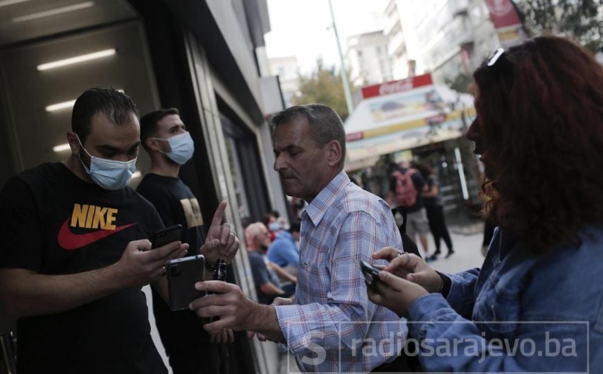 Koronavirus u Grčkoj: U posljednja 24 sata 12.000 novozaraženih