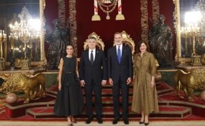 Milanovići večerali s španskim kraljem: Znate li koliko košta Sanjina haljina?
