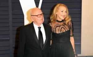 Bivšu manekenku suprug milijarder Rupert Murdoch tražio razvodu putem e-maila