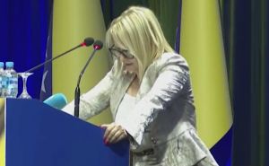 Elzina Pirić nije mogla govoriti na konvenciji: Ne osjećam se dobro, izvinite