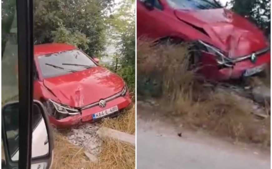 Saobraćajna nesreća u Sarajevu: Vozilo završilo pored ceste