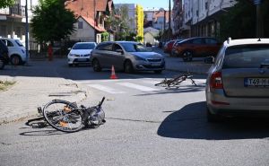 Nova nesreća na bh. putu: Škodom naletio na dvoje biciklista, u bolnici su