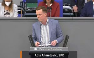 Adis Ahmetović se obratio Bundestagu: "BiH mora u EU, koncept konstitutivnih naroda je propao"