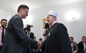 Bajramsko čestitanje kod reisa Kavazovića: Došao i Adis Ahmetović