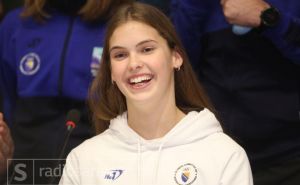 Lana Pudar danas pliva 22. put u 23 dana: Lovit će treću medalju na Europskom prvenstvu