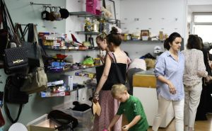 Pogledajte ko je sve došao na humanitarni bazar