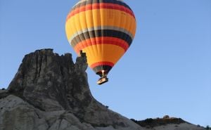 Vožnja balonima u Kapadokiji posjetioce ljeti posebno fascinira