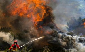 Toplotni val u Europi: Opasni požari šire se Mediteranom