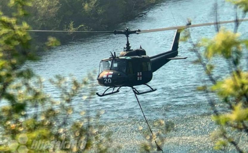 Požari još bukte Hercegovinom: "Helikopteri slabo pomažu, velika je koncentracija dima"