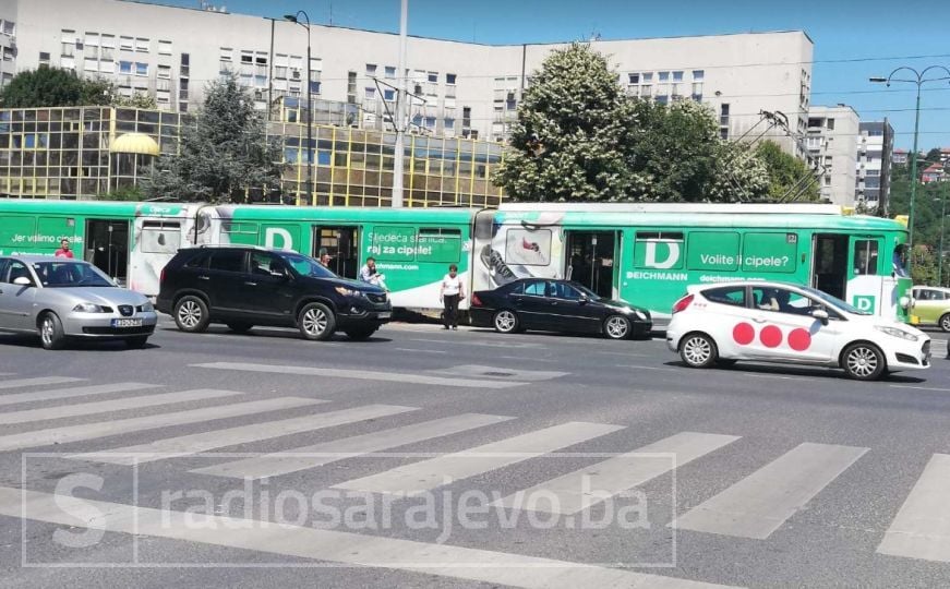 Udes na Malti: Sudarili se automobil i tramvaj