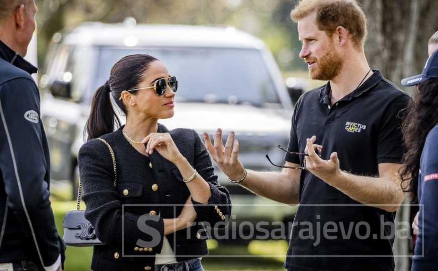 Princa Harrya je "uhvatila u ruke" Meghan Markle