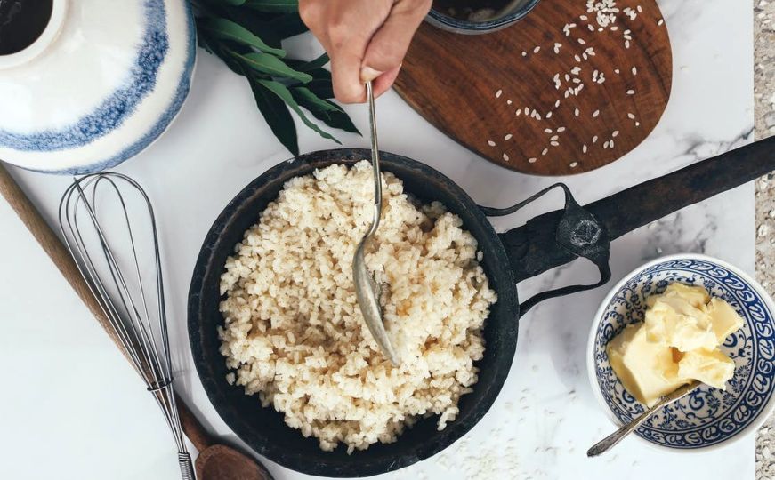 Podgrijavanje riže može dovesti do trovanja hranom - ako ne napravite jednu stvar