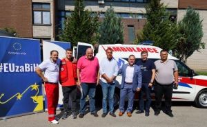 EU donirala ambulantno vozilo Domu zdravlja Bihać