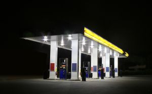 Doživio šok na benzinskoj pumpi u Njemačkoj: Za litru goriva platio čak 16 KM