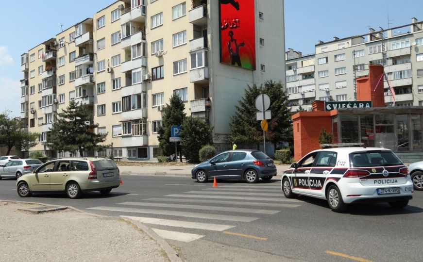 Nesreća u Sarajevu: Automobil udario pješaka