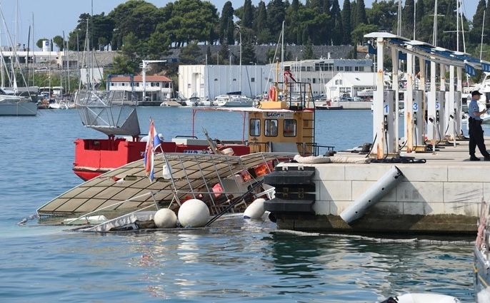 Za šta sve tereti hrvatska policija kapetana koji se pijan brodom zabio u zid u Splitu