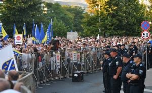 MUP se oglasio o protestima u Sarajevu: Poslali i poruku građanima koji su i dalje ispred OHR-a