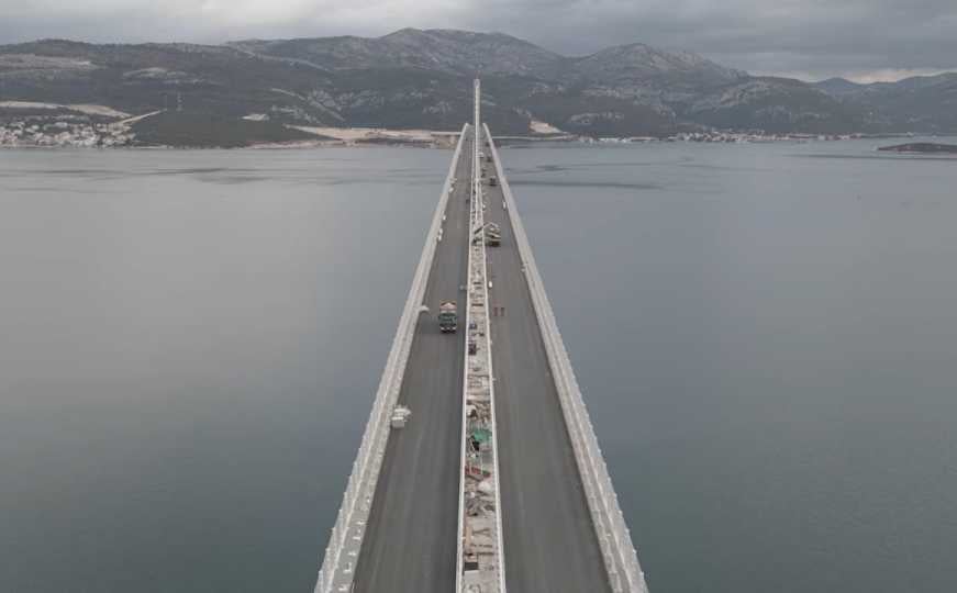 Otvara se Pelješki most: Stižu Plenković, Milanović, obratit će se i kineski premijer