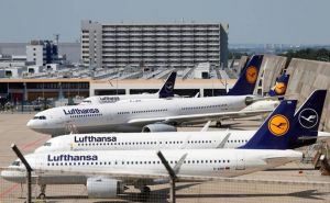 Lufthansa zbog štrajka upozorenja otkazala više od hiljadu letova
