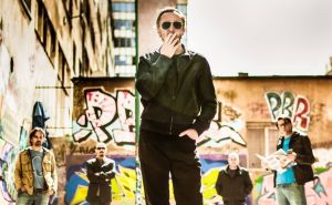 Letu štuke i "Mjesto za dvoje što ljube se u mraku..."