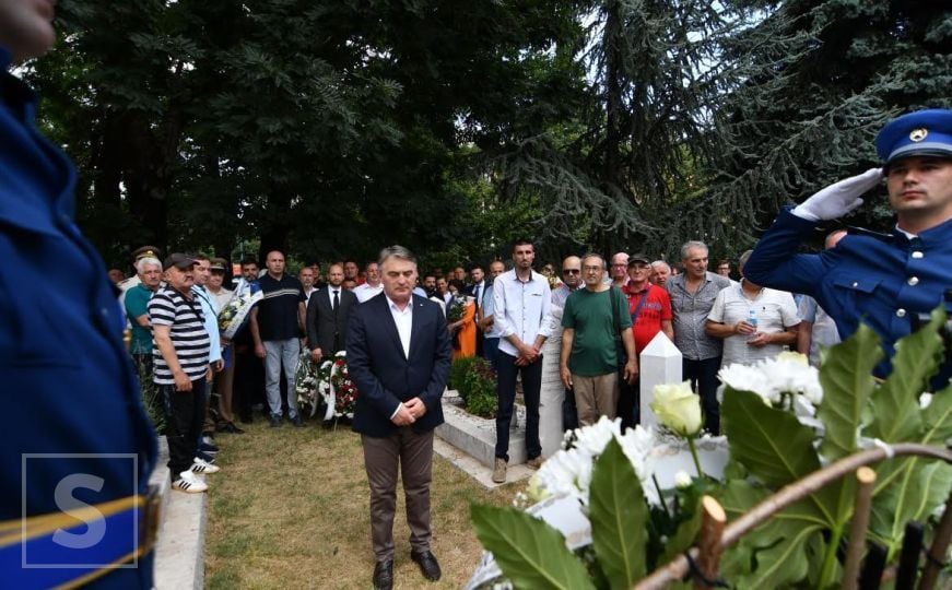 Obilježena tužna godišnjica pogibije heroja: Enver Šehović i Zahir Panjeta nisu iznevjerili saborce