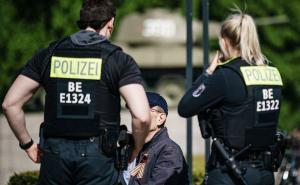 Svećenik zatvora u Njemačkoj švercao drogu i mobitele u kebabima