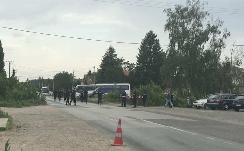 Nakon sirena na sjeveru Kosova, postavljene barikade na putevima: Oglasili se i zvaničnici