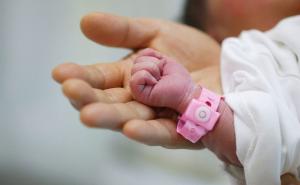 I Vlada ZDK odlučila: Za porodilje naknade od 1.000 KM