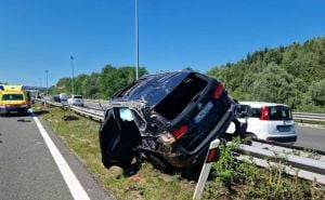 Stravična nesreća na autoputu u Hrvatskoj: Poginuo Slovak, sedmero povrijeđenih
