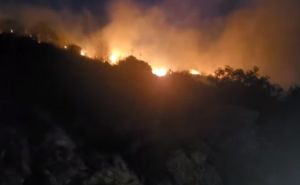 Požar u Popovom polju, vatra na nepristupačnom terenu