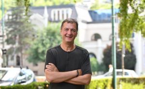 Saša Savić povodom svog prvog romana 'Četvrta violina': Priča o bosanskom javoru i dalje traje
