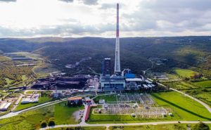 Misterija u Hrvatskoj: Neko se popeo na 340 metara visoki dimnjak termoelektrane. Potraga još traje