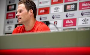 Bomba iz Engleske: Asmir Begović potpisuje za jedan od najvećih evropskih klubova?