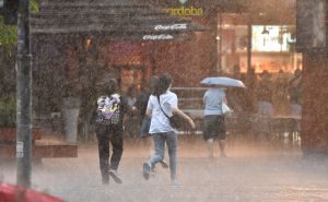 Upozorenje za područje cijene BiH: Budite spremni na jaku oluju, može doći do oštećenja imovine