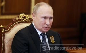 Nakon šest mjeseci rata u Ukrajini, analitičari kažu da Putin mora popustiti