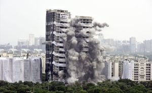 Indija: Pogledajte kako izgleda rušenje nebodera viših od 100 metara