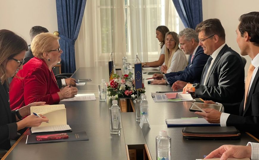 Ministrica Turković dočekala komesara EU: 'BiH potpisuje važan sporazum'
