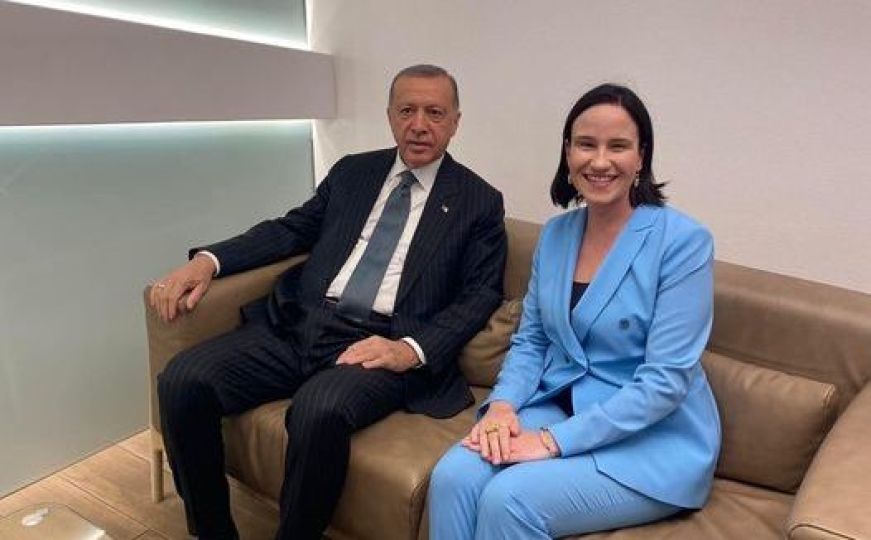 Gradonačelnica Sarajeva dočekala Recepa Tayyipa Erdogana