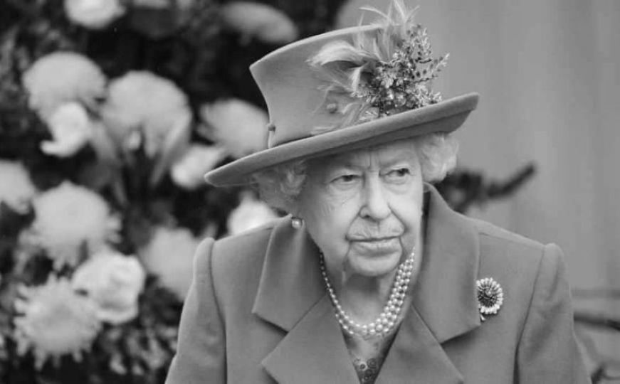 Stigla zvanična potvrda: Preminula Kraljica Elizabeta II