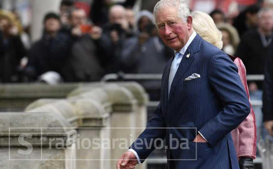 Charles (73) je sada novi britanski kralj