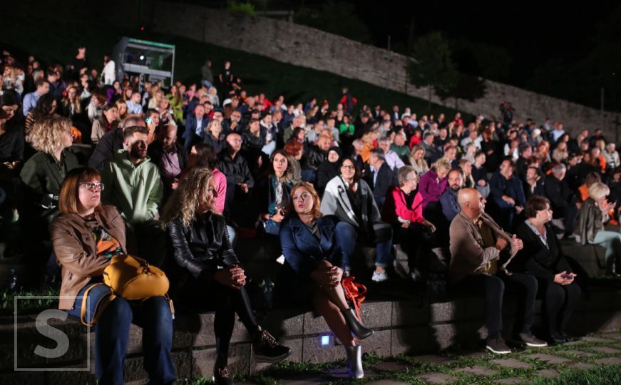 Druga noć AJB DOC-a: Pogledajte atmosferu s premijere filma 'Sarajevo Safari'