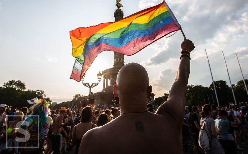LGBT-Mađari bježe u Njemačku: Zajedno smo 19 godina, prvi put hodamo ulicom držeći se za ruke