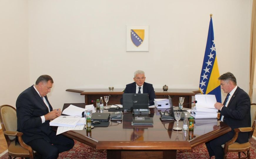 Danas sastanak lidera Brdo-Brijuni procesa: Dolaze Komšić, Džaferović i Dodik